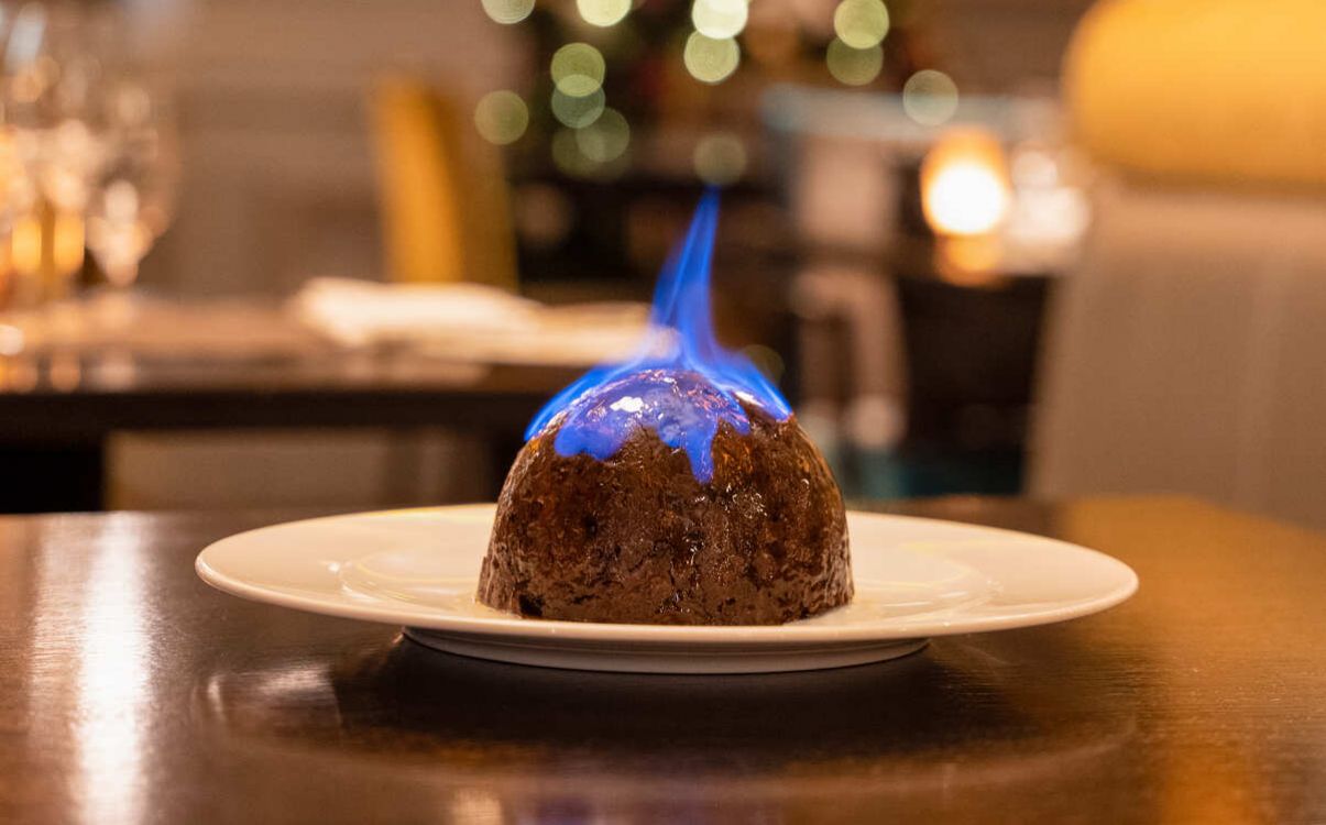 Flaming Christmas pudding in The College Green Hotel Dublin